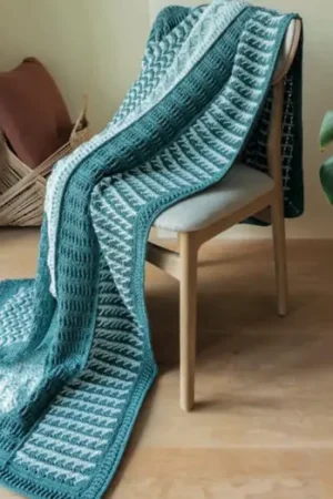 Op = Op Haakplein CAL 2025 True Colors Deken - Ocean Pearl - Haakpakket