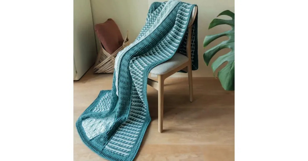 Op = Op Haakplein CAL 2025 True Colors Deken - Ocean Pearl - Haakpakket