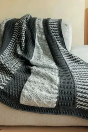 Beste Prijs Haakplein CAL 2025 True Colors Deken - Silver Shadows - Haakpakket