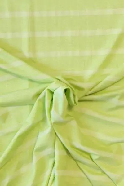 Viscose tricot- White Stripes on Lime Green Goedkoop