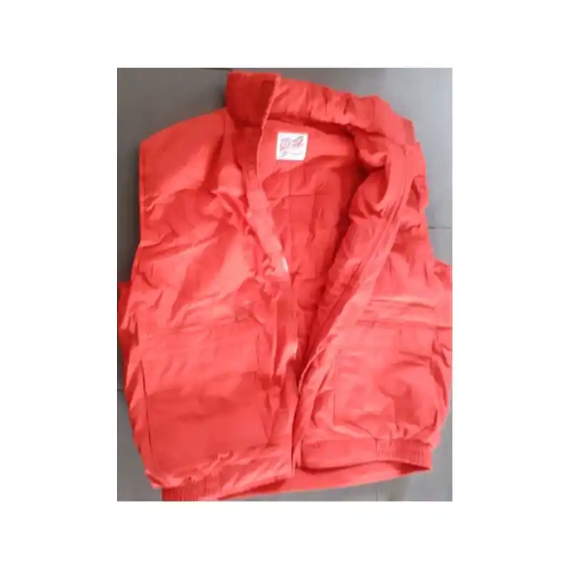 Bodywarmer rood Blue dunne maat xl Fabrieksprijs