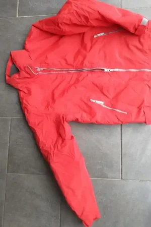 Weekendaanbieding B&C jas rood M