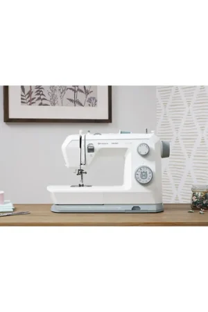 Weekendaanbieding Husqvarna-Viking Onyx 15 naaimachine