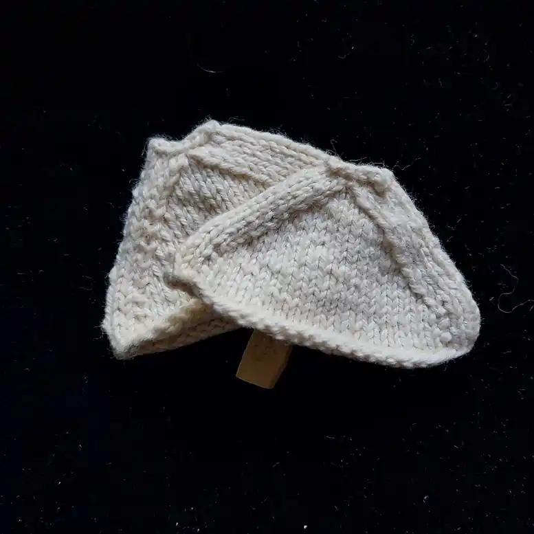 Klein breiseltje Tijdelijk Beschikbaar