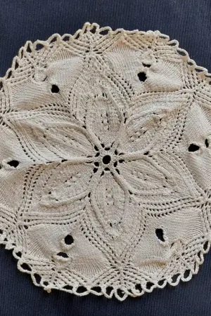 kleedje kunstbreien (4) Beperkt Aanbod