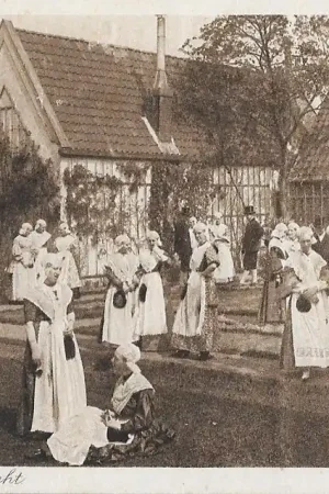 Weekendaanbieding Textielkaart dorpsdans