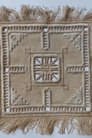 Seizoensaanbieding Klein kleedje samentrekwerk