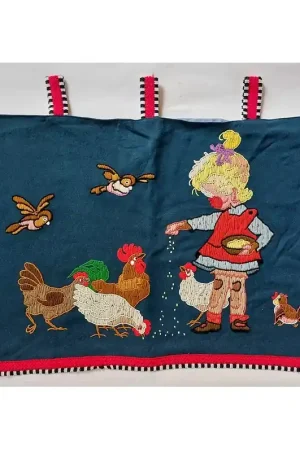 Wandkleed kind kippen voeren Exclusieve Aanbieding