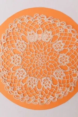 Uitverkoop Oud kleedje frivolite (1)