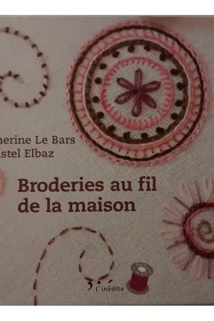 Boek: Boek broderies au fil de la maison Beperkt Aanbod